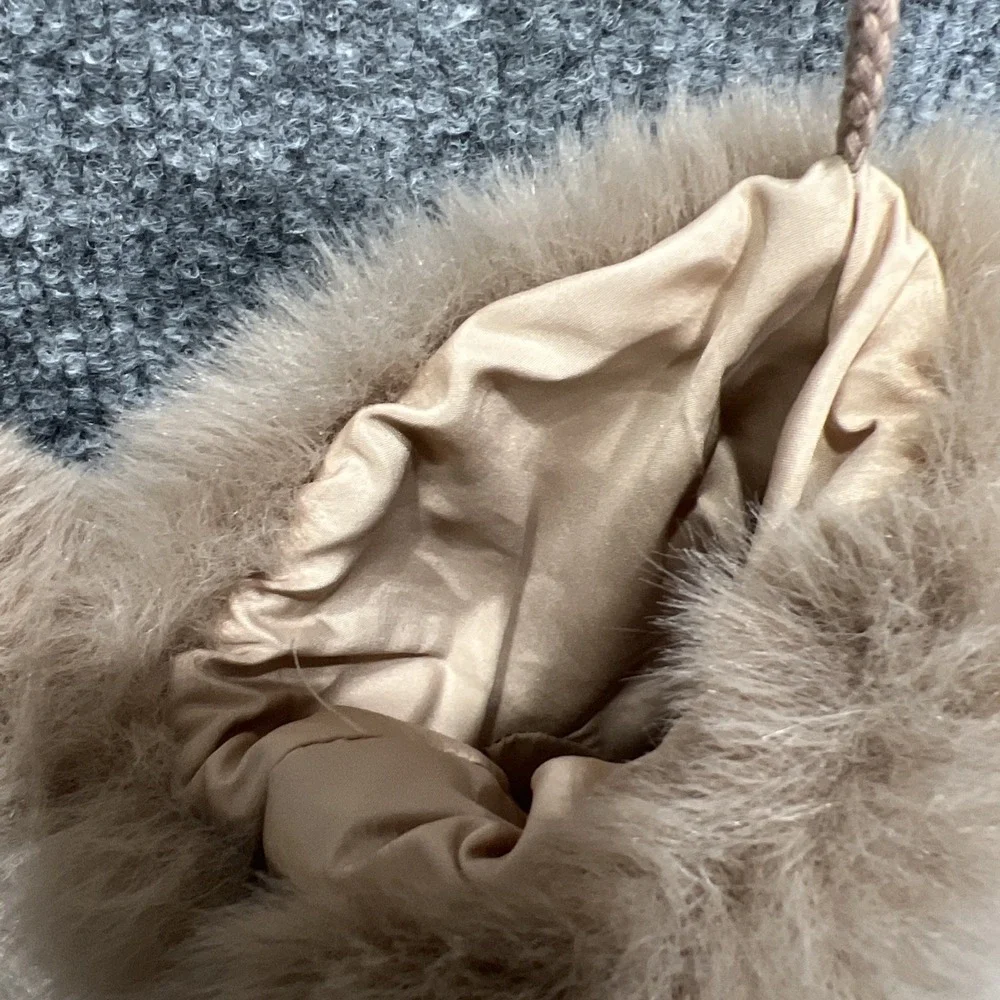 NEW Tom Tailor Women's Faux Fur Mittens Gloves Beige Brown Cozy Warm Winter